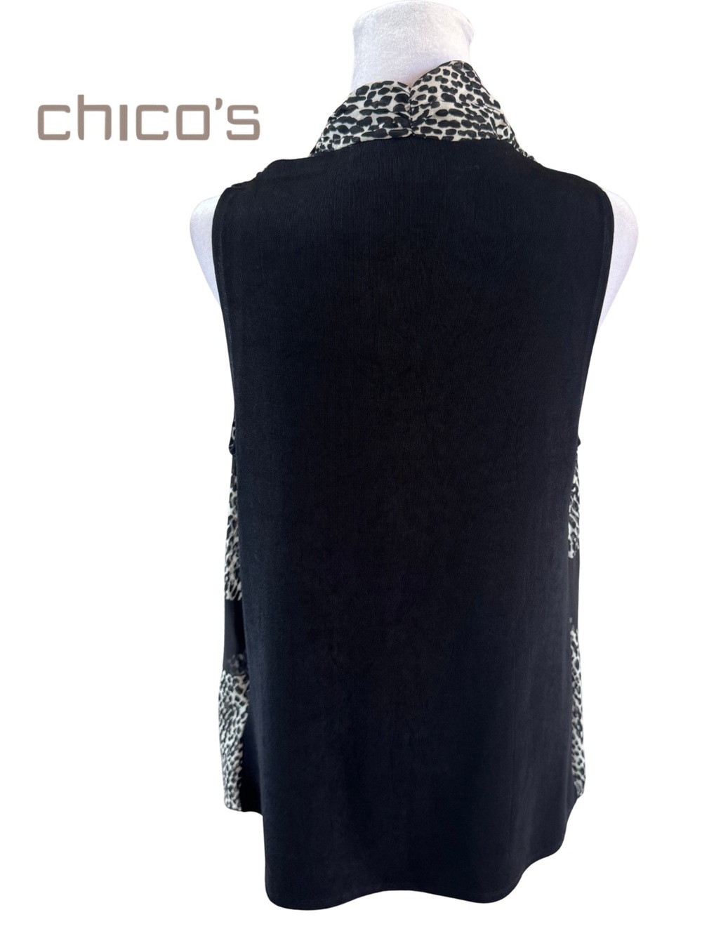 Chico’s 0 Travelers Black White Leopard Scissor Pleated Layer Vest 4 6 stretch S - Picture 4 of 12